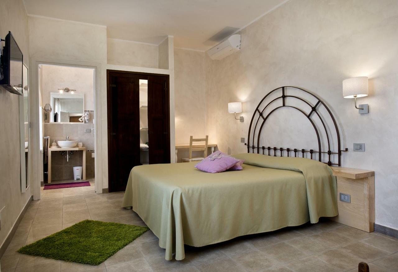 La Finestra Sulla Reggia Bed & Breakfast Венария Реале Екстериор снимка